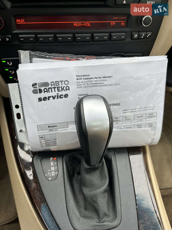 Седан BMW 3 Series 2009 в Киеве