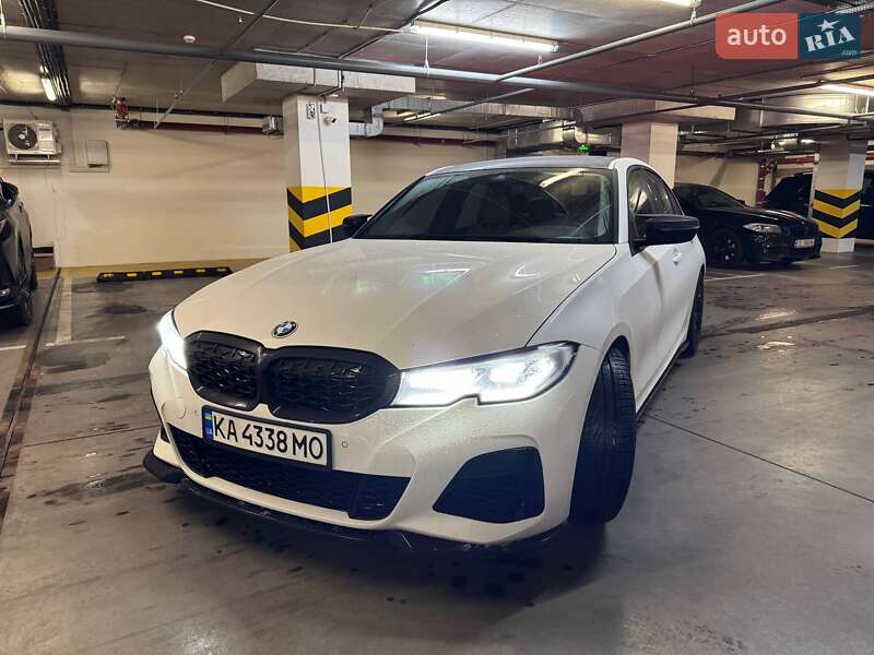 Седан BMW 3 Series 2019 в Києві