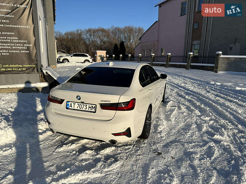 Седан BMW 3 Series 2019 в Ивано-Франковске