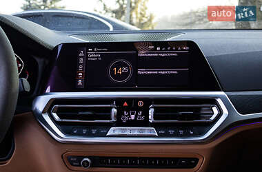 Седан BMW 3 Series 2020 в Чернівцях