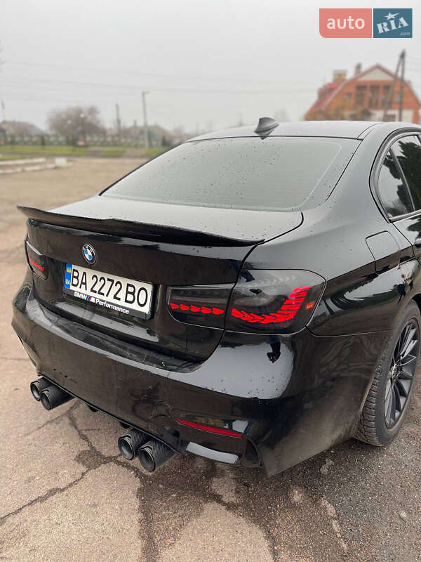 Седан BMW 3 Series 2014 в Кролевце