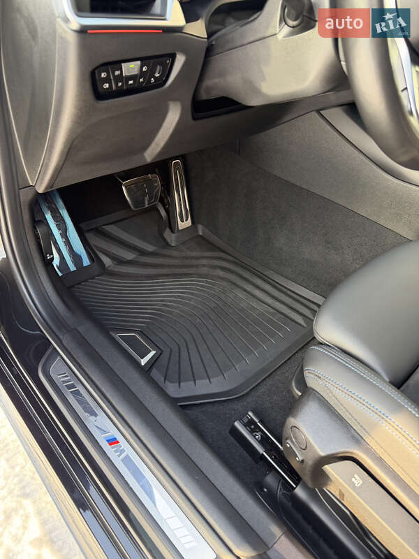 Седан BMW 3 Series 2022 в Днепре