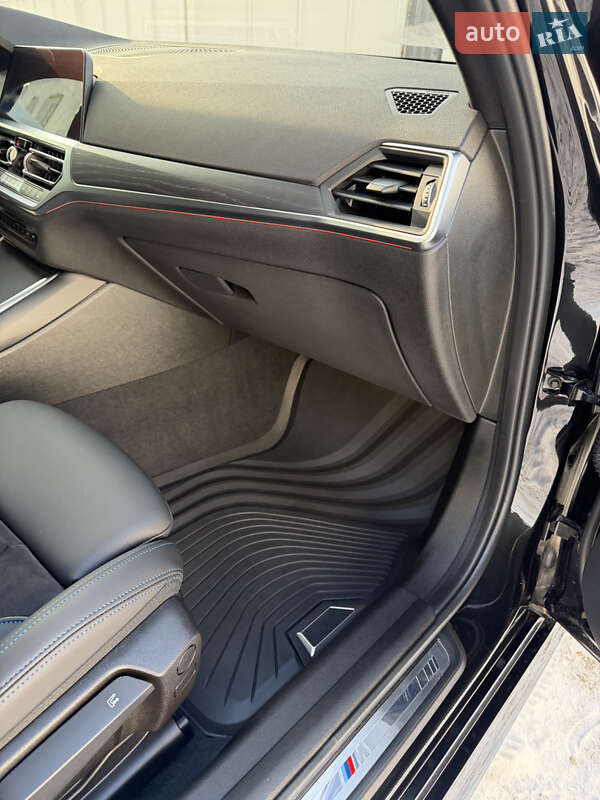 Седан BMW 3 Series 2022 в Днепре