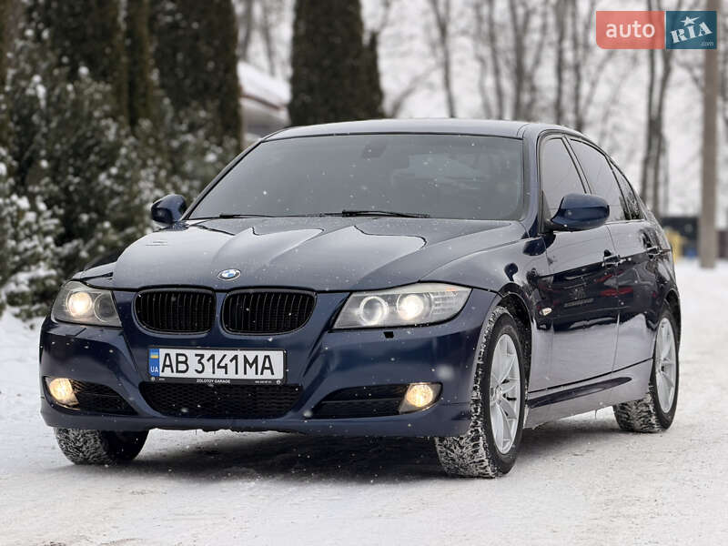 BMW 3 Series 2010