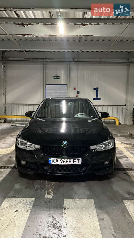 Седан BMW 3 Series 2016 в Киеве
