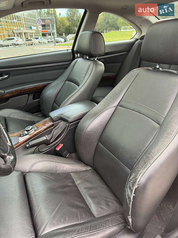 Купе BMW 3 Series 2010 в Одессе