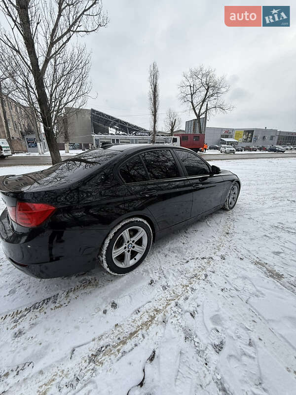 Седан BMW 3 Series 2013 в Одессе