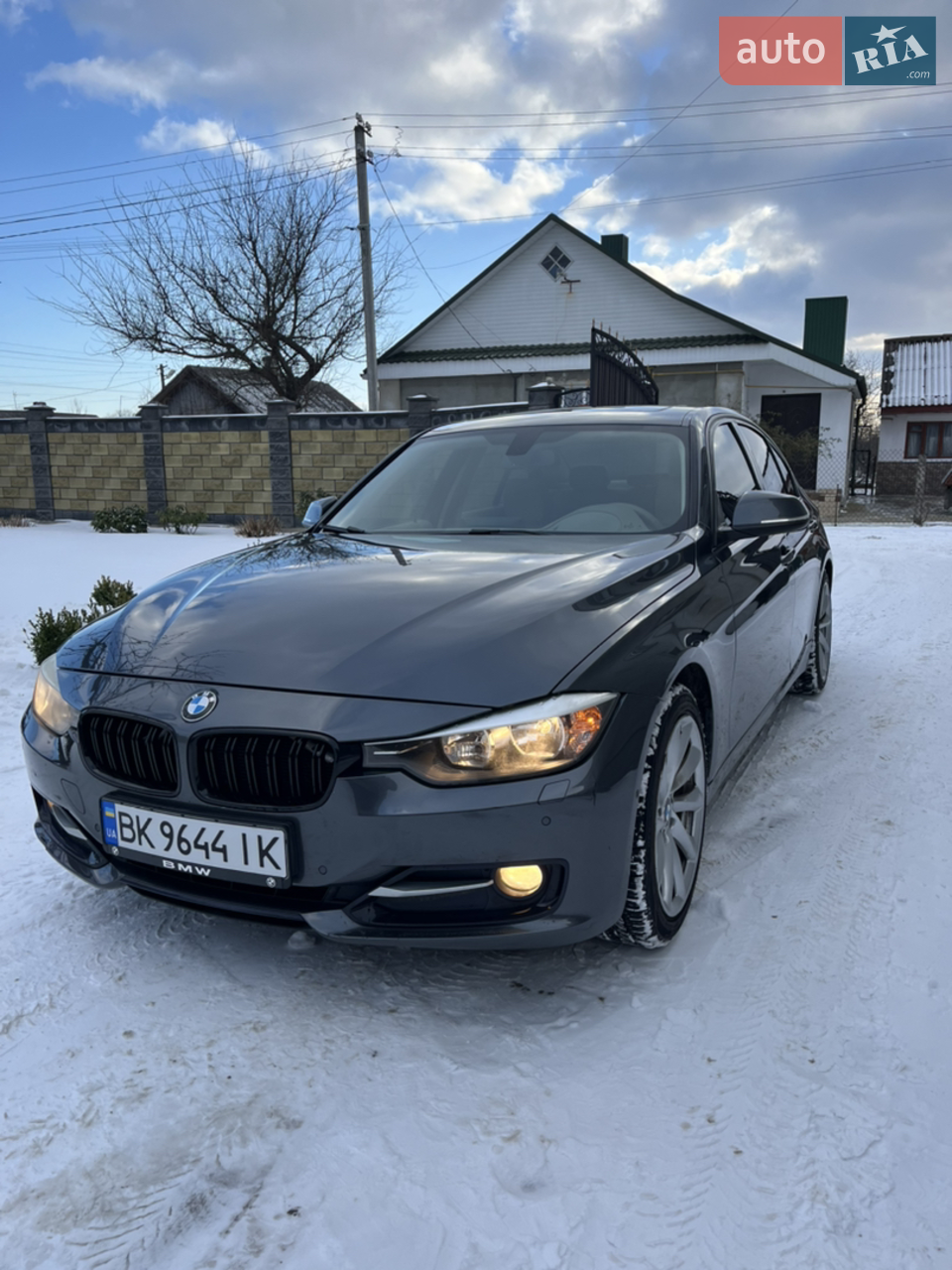 Авто в хорошому стані як візуально так і технічно,по двигуну було замінено комплект цепів і переущільнений
Мастило мінялося кожних 7000, ходова перебрана повністю вся
Максимальна комплектація, все що потрібно для їзди
Торг присутній на каву