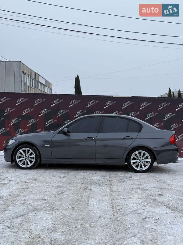 Седан BMW 3 Series 2007 в Сумах