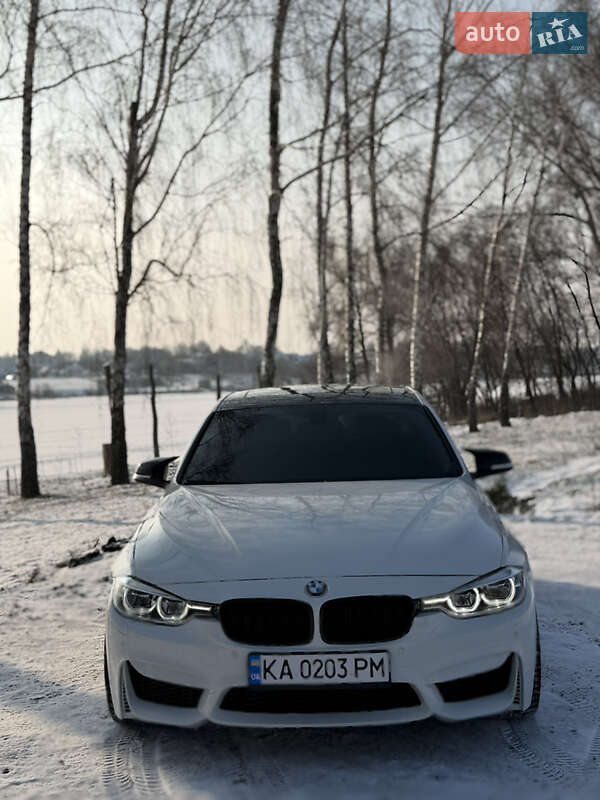 Седан BMW 3 Series 2014 в Сумах