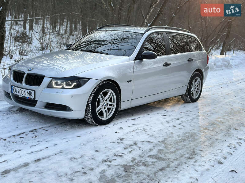 Универсал BMW 3 Series 2006 в Гатном