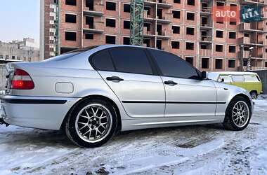 Седан BMW 3 Series 2002 в Киеве
