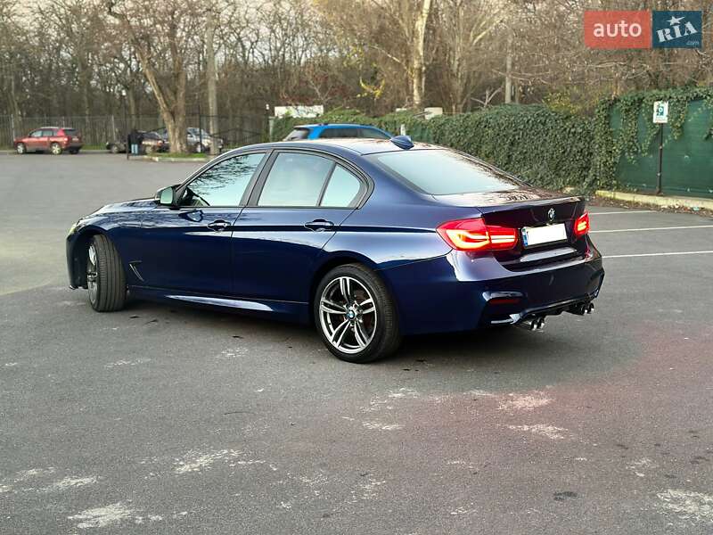 Седан BMW 3 Series 2015 в Одессе