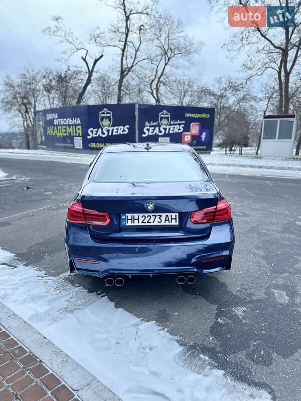 Седан BMW 3 Series 2015 в Одессе