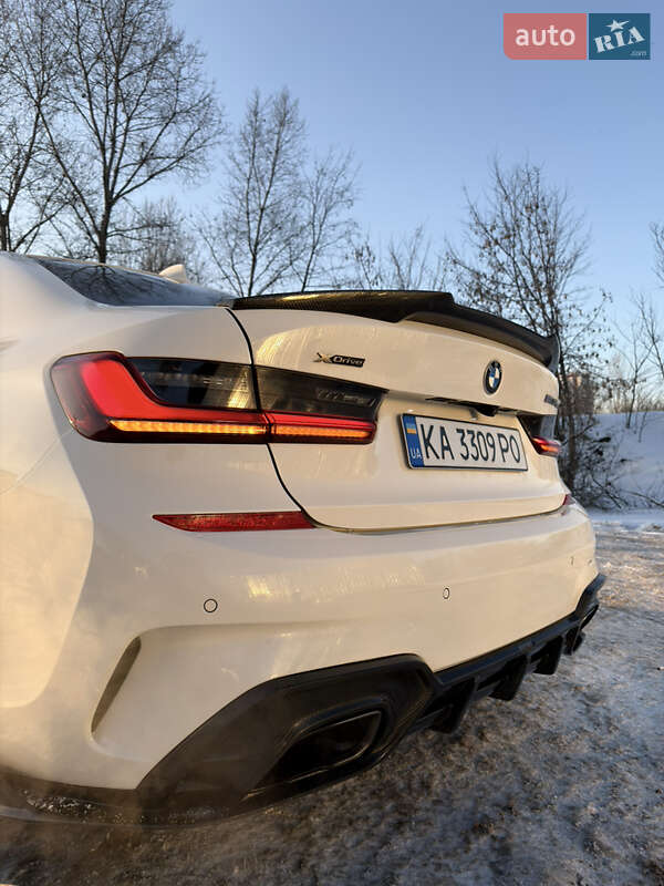 Седан BMW 3 Series 2020 в Киеве