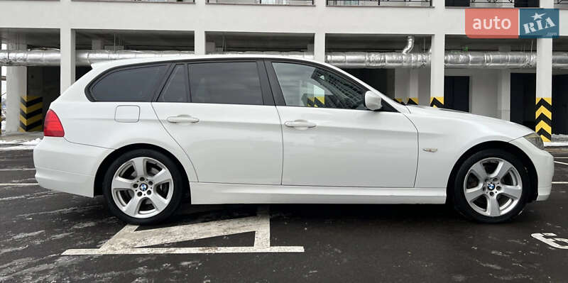 Универсал BMW 3 Series 2009 в Киеве фото 6 Универсал BMW 3 Series 2009 в Киеве