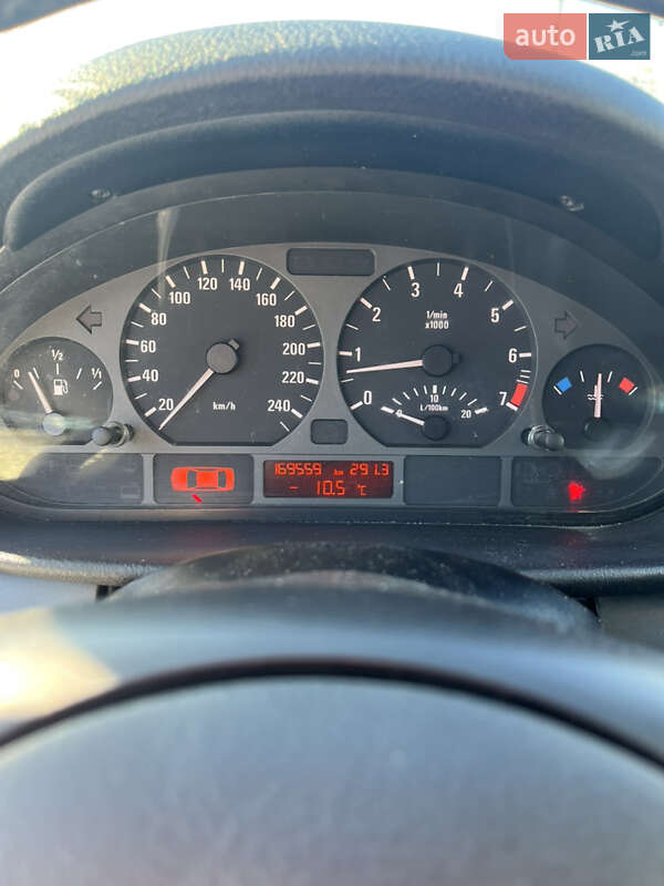 Седан BMW 3 Series 2003 в Белой Церкви