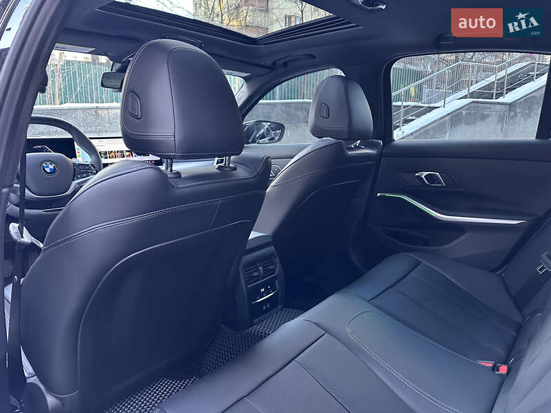 Седан BMW 3 Series 2024 в Виннице