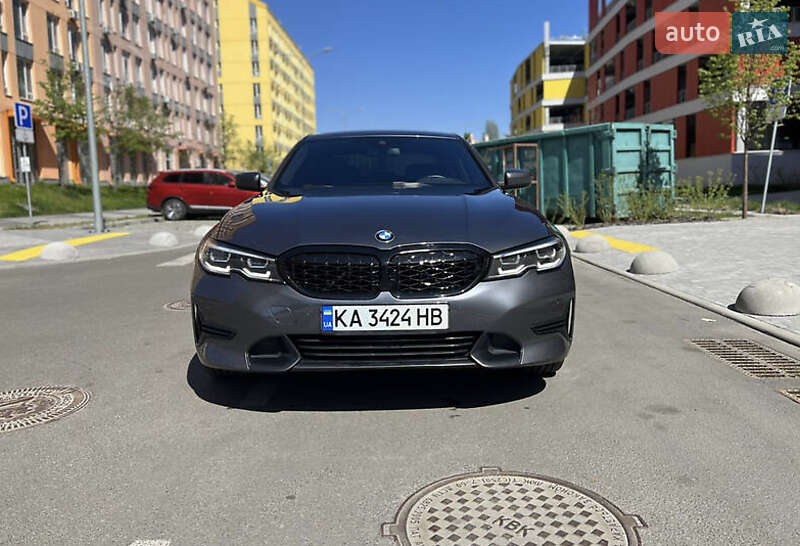 Седан BMW 3 Series 2019 в Львове фото Седан BMW 3 Series 2019 в Львове