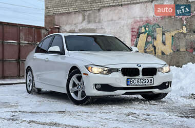 Седан BMW 3 Series 2014 в Львові
