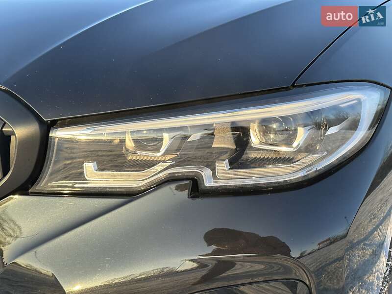 Седан BMW 3 Series 2019 в Виннице