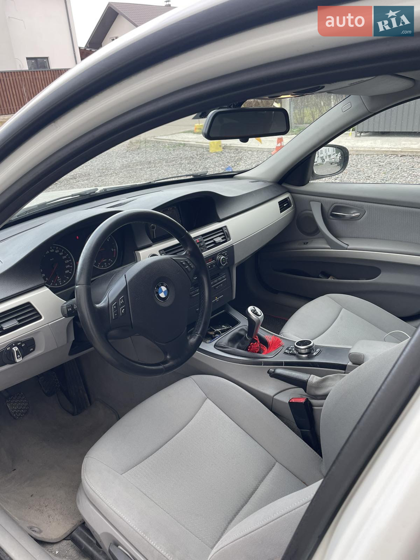 2010 BMW 3er - мініатюра 8
