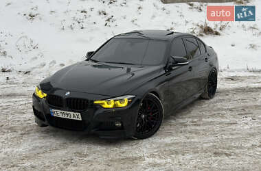 Седан BMW 3 Series 2018 в Киеве