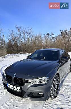 Седан BMW 3 Series 2018 в Черкассах