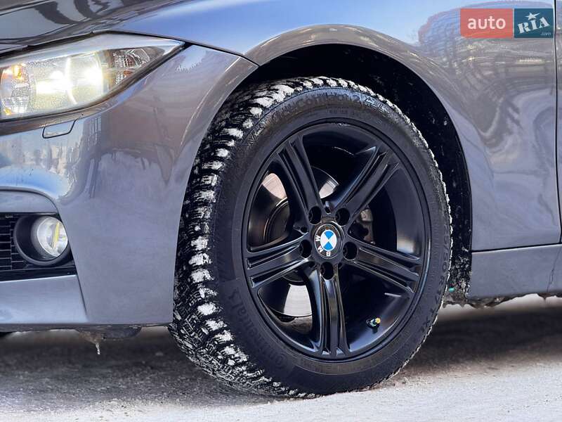 Седан BMW 3 Series 2014 в Ивано-Франковске
