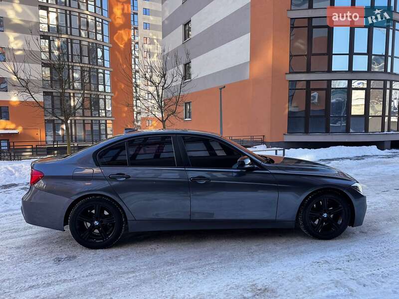 Седан BMW 3 Series 2014 в Ивано-Франковске