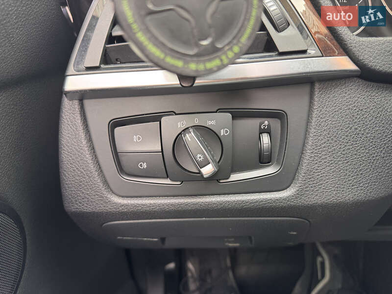 Седан BMW 3 Series 2014 в Одессе