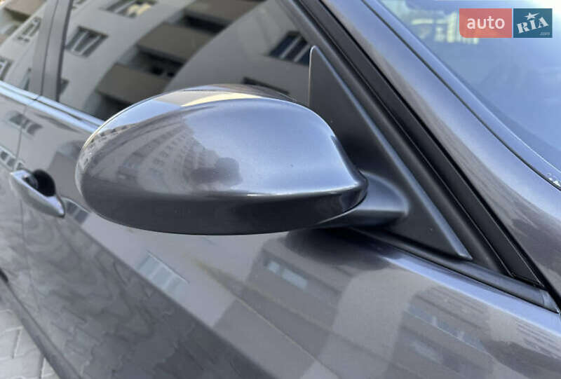 Седан BMW 3 Series 2005 в Одессе