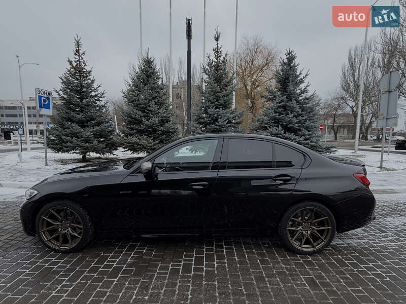 Седан BMW 3 Series 2019 в Одессе