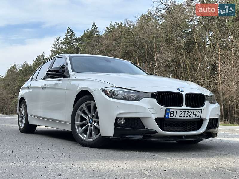 Седан BMW 3 Series 2015 в Кременчуге