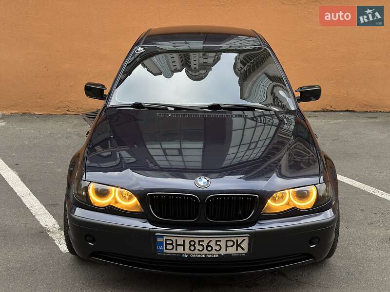 Седан BMW 3 Series 2003 в Одессе