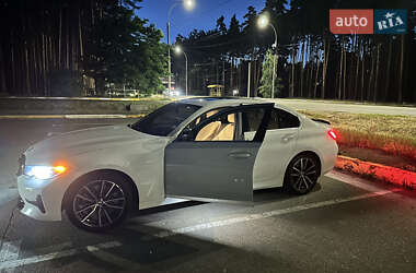 Седан BMW 3 Series 2019 в Киеве