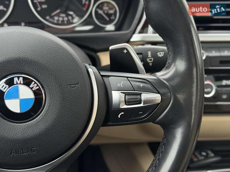 Седан BMW 3 Series 2016 в Киеве