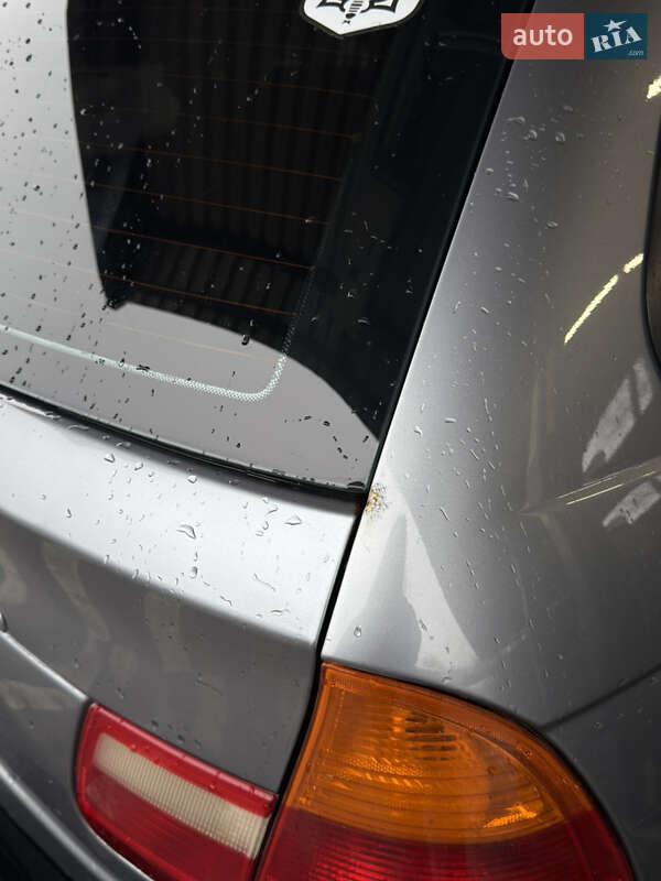 Универсал BMW 3 Series 2005 в Городке