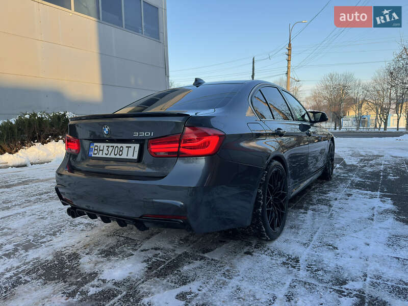 Седан BMW 3 Series 2017 в Одессе фото Седан BMW 3 Series 2017 в Одессе
