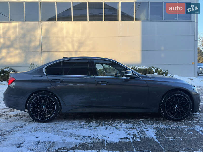 Седан BMW 3 Series 2017 в Одессе фото 6 Седан BMW 3 Series 2017 в Одессе