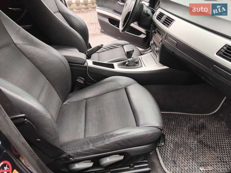 Седан BMW 3 Series 2007 в Черноморске