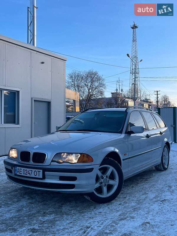 Универсал BMW 3 Series 2001 в Днепре
