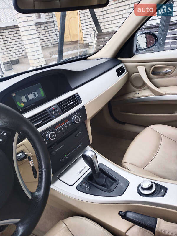 Седан BMW 3 Series 2006 в Луцке