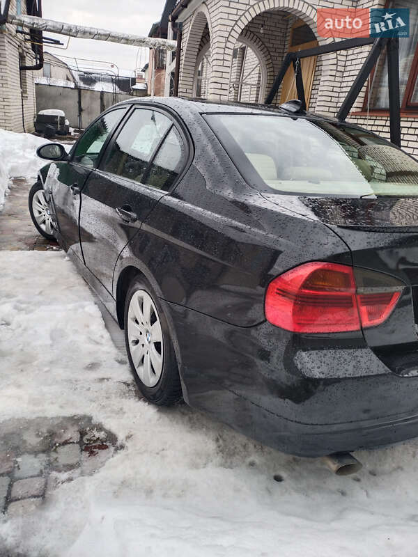Седан BMW 3 Series 2006 в Луцке
