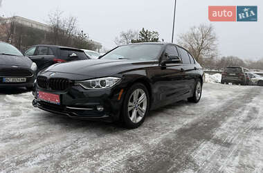 Седан BMW 3 Series 2016 в Львове