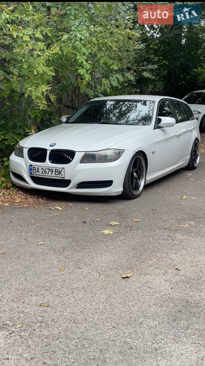 2010 BMW 3er - мініатюра 27