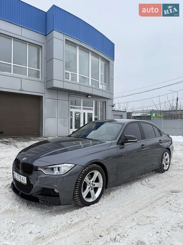 Седан BMW 3 Series 2013 в Киеве