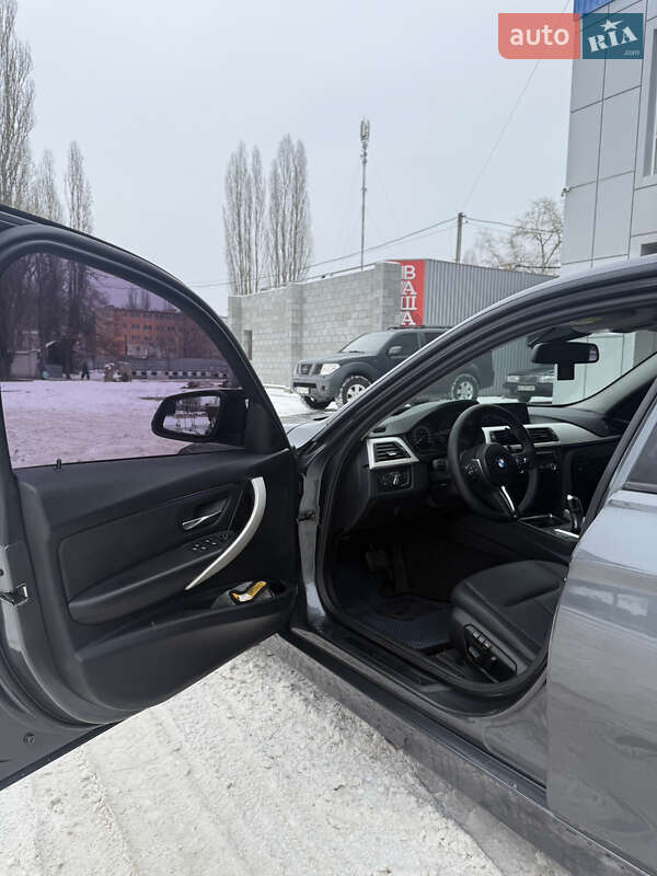 Седан BMW 3 Series 2013 в Киеве