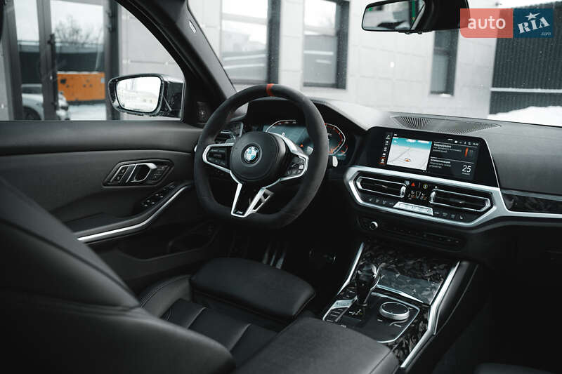 Седан BMW 3 Series 2020 в Киеве
