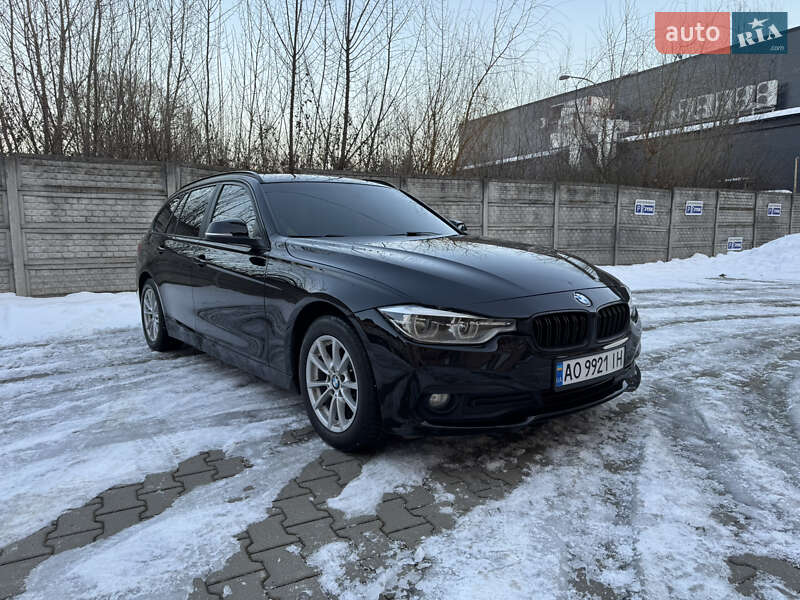 Универсал BMW 3 Series 2017 в Ужгороде